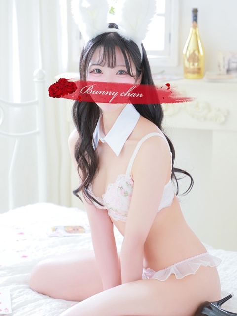 雄琴CLUBバニー ナツキ【感度抜群の超美乳】