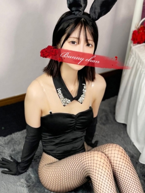 雄琴CLUBバニー ミコ【全身で尽くす未経験美女】