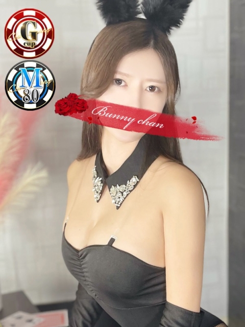 雄琴CLUBバニー ツユリ【Gカップハーフ美女】